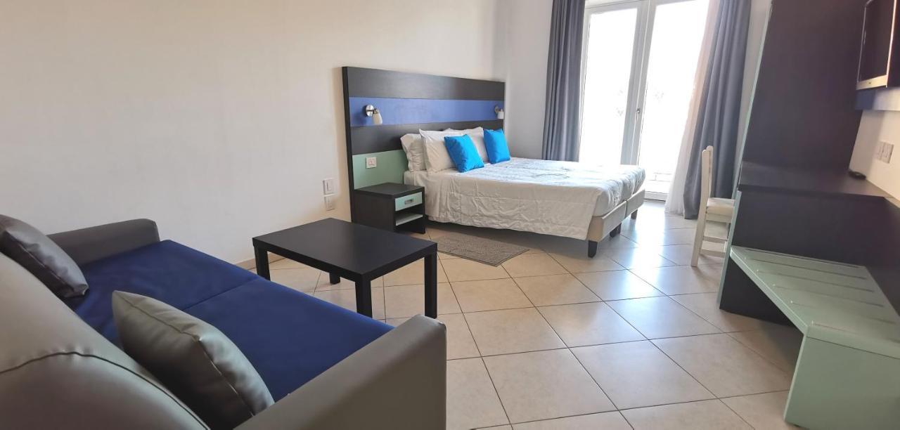 Hotel Oceanomare Пунта-Марина Экстерьер фото