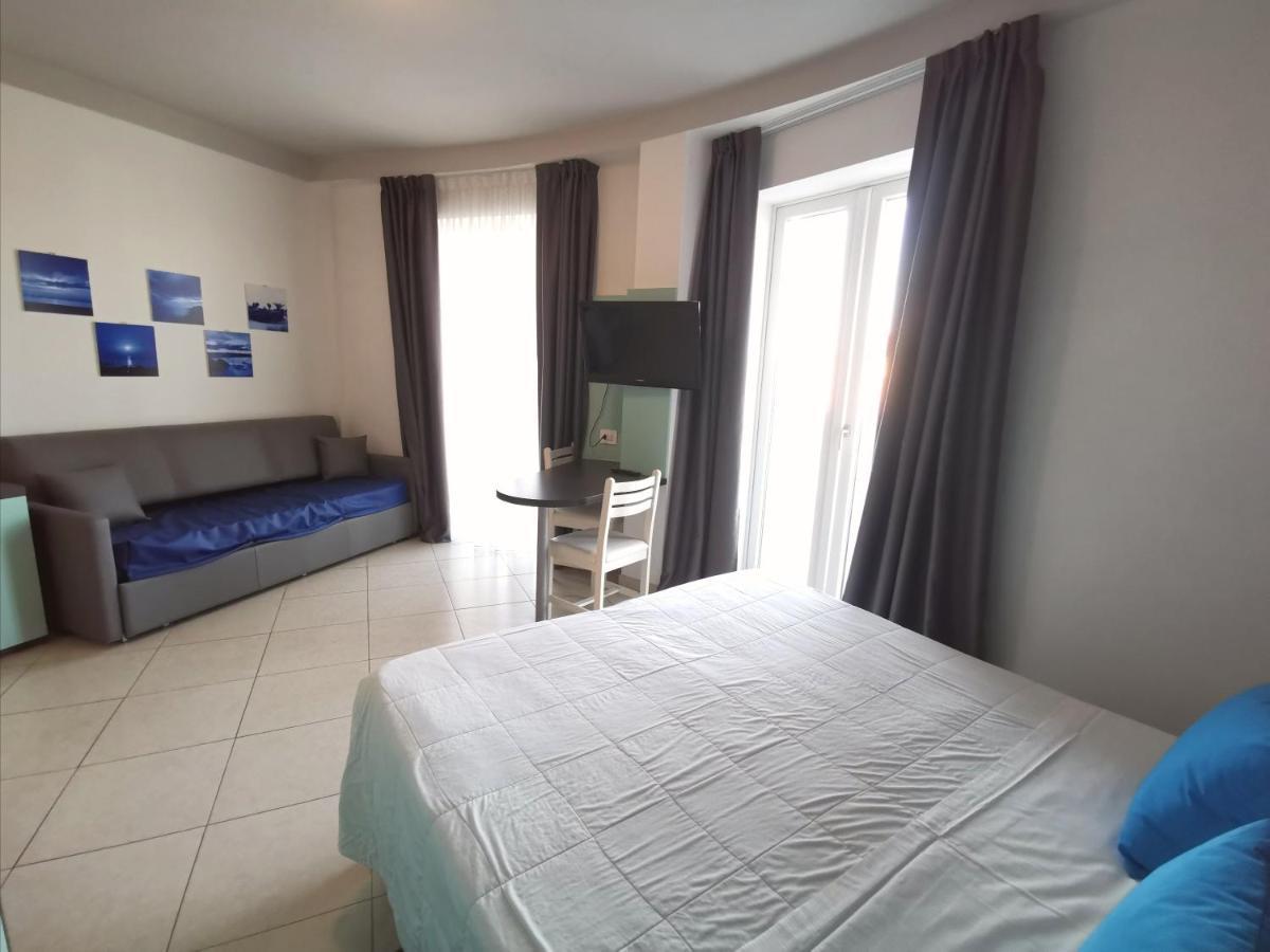 Hotel Oceanomare Пунта-Марина Экстерьер фото